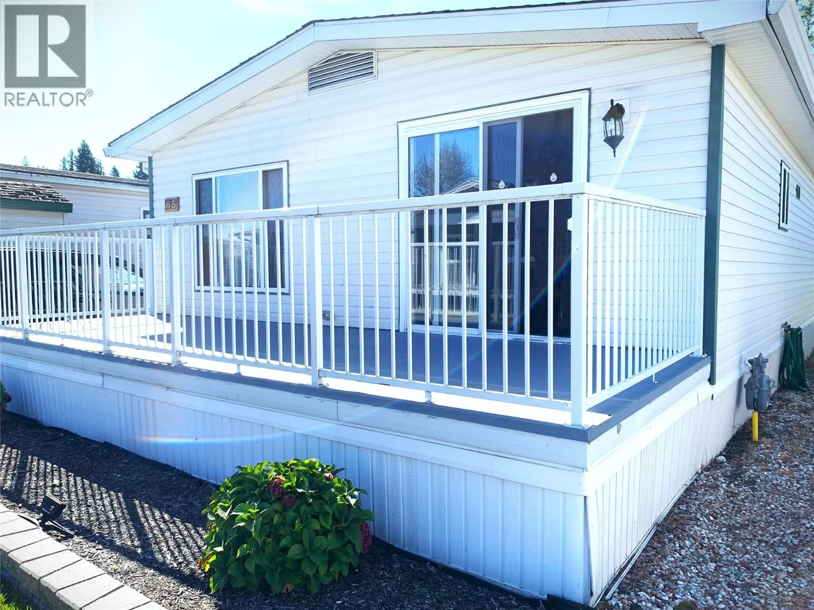 Manufactured Home for rent: 2932 Buckley Road Unit# 85, Sorrento, British Columbia V0E 2W0