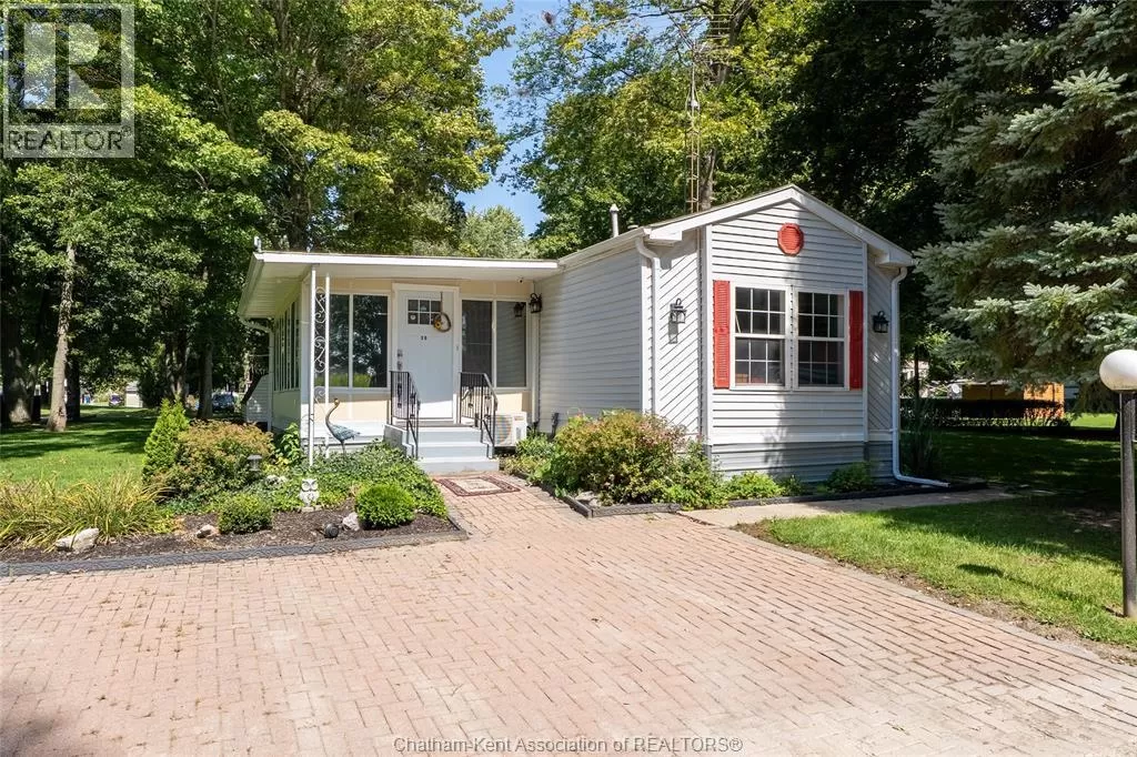 29338 Jane Road Unit# 20, Thamesville, Ontario N0P 2X0