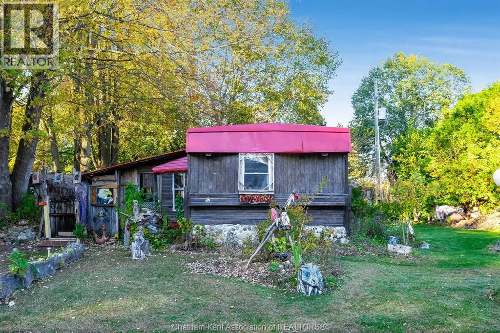 29338 Jane Road Unit# 52, Thamesville, Ontario N0P 2K0