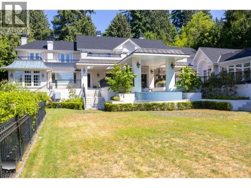 House for rent: 2936 Rosebery Avenue, West Vancouver, British Columbia V7V 3A6