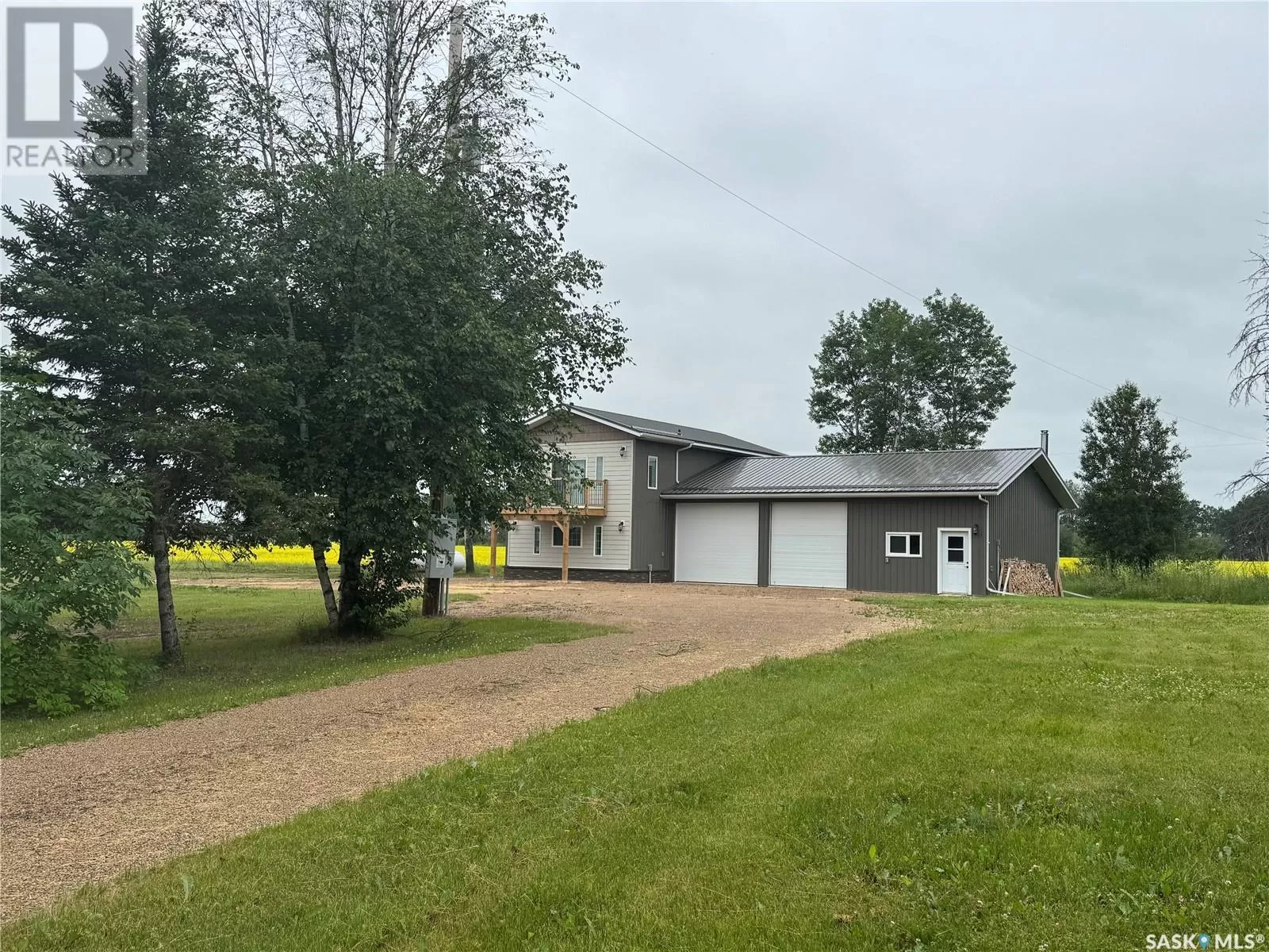 House for rent: 2.94 Acres With Attached Garage, Hudson Bay Rm No. 394, Saskatchewan S0E 0Y0