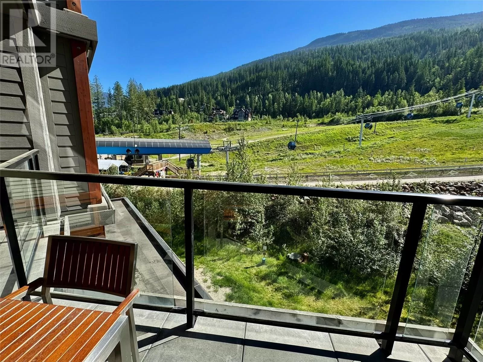 Apartment for rent: 2950 Camozzi Road Unit# 2527, Revelstoke, British Columbia V0E 2S1