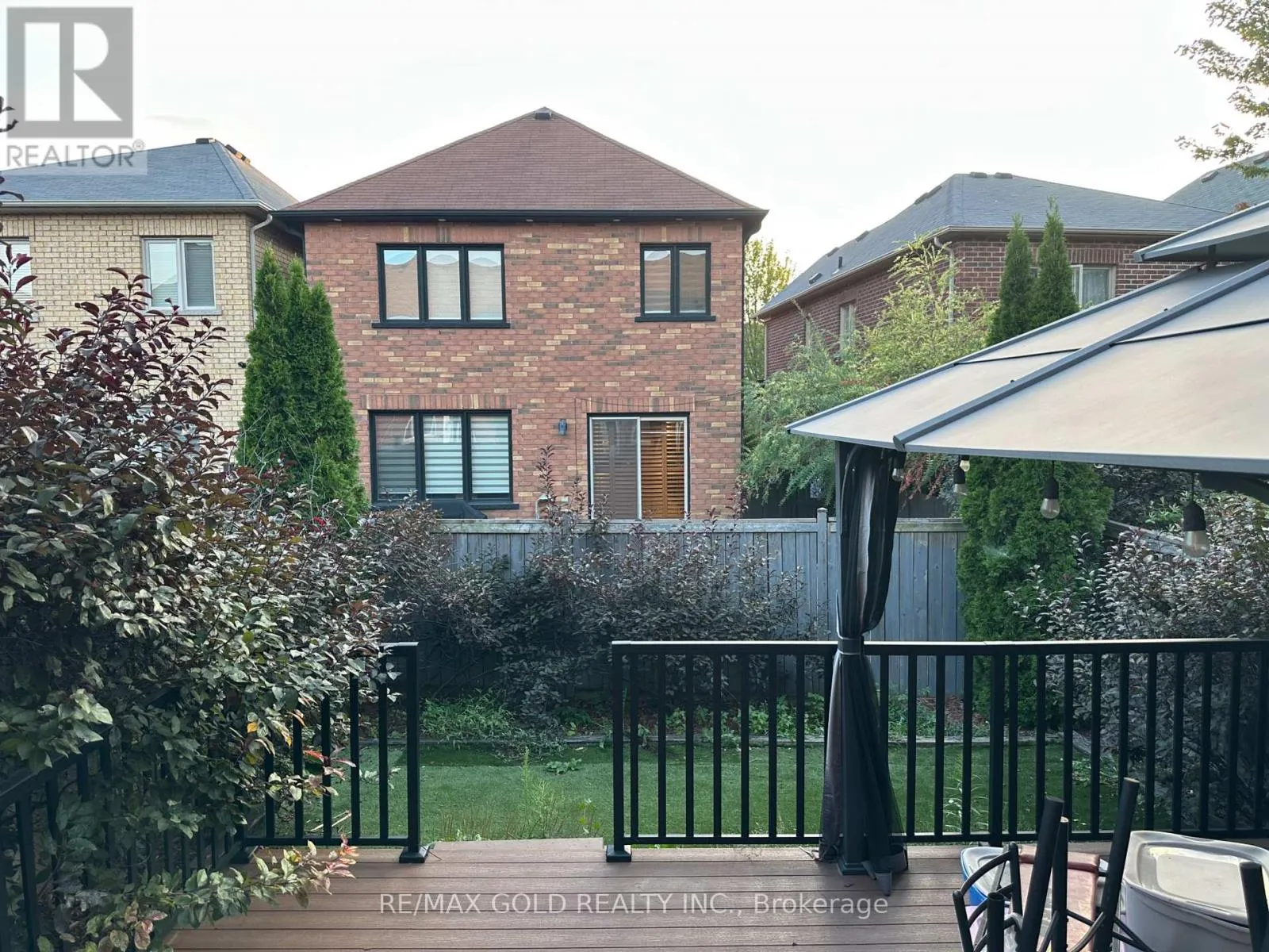 Row / Townhouse for rent: 296 Duncan Lane, Milton, Ontario L9T 7A6