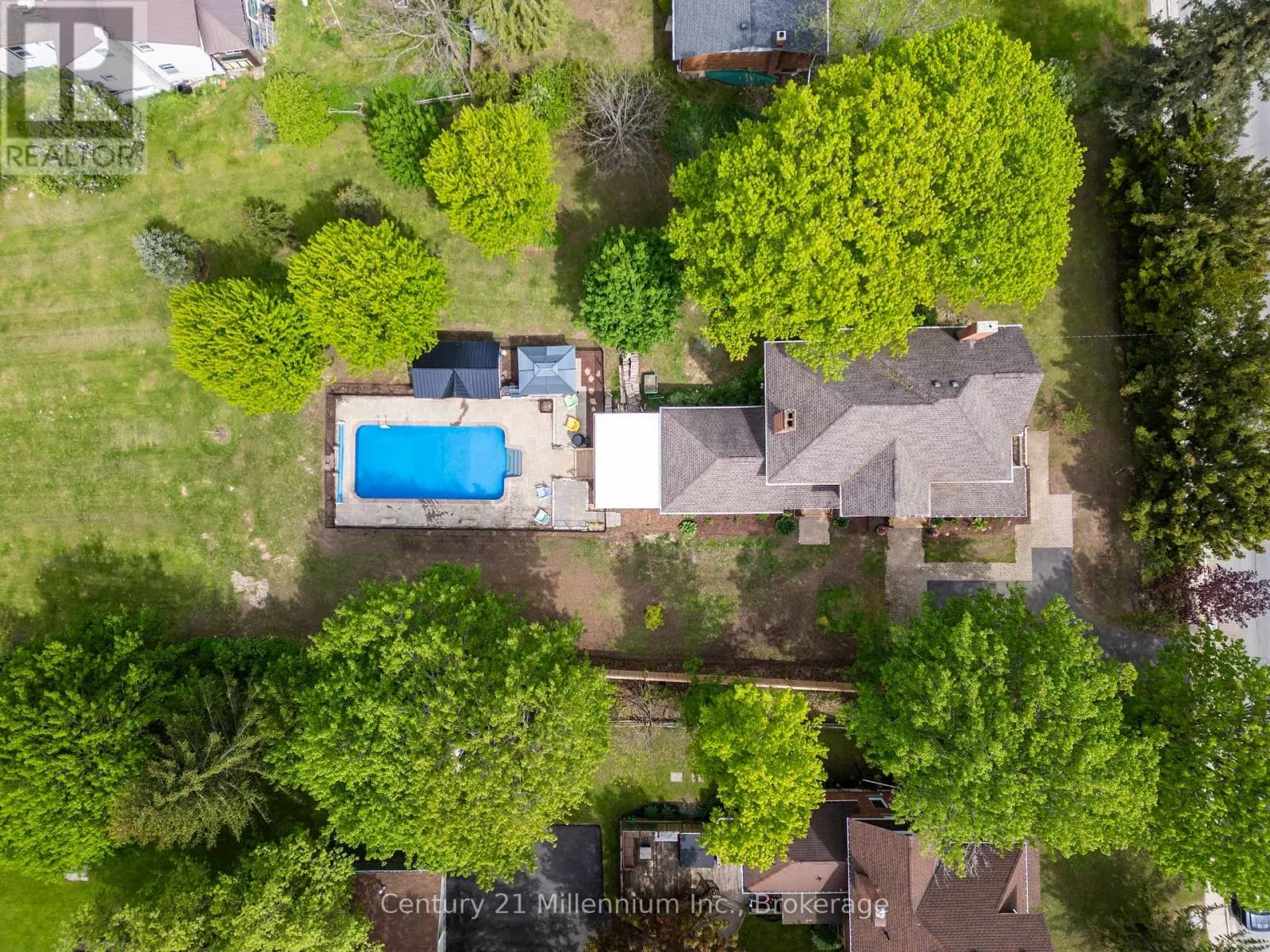 House for rent: 296 Garafraxa St Street, Chatsworth, Ontario N0H 1G0