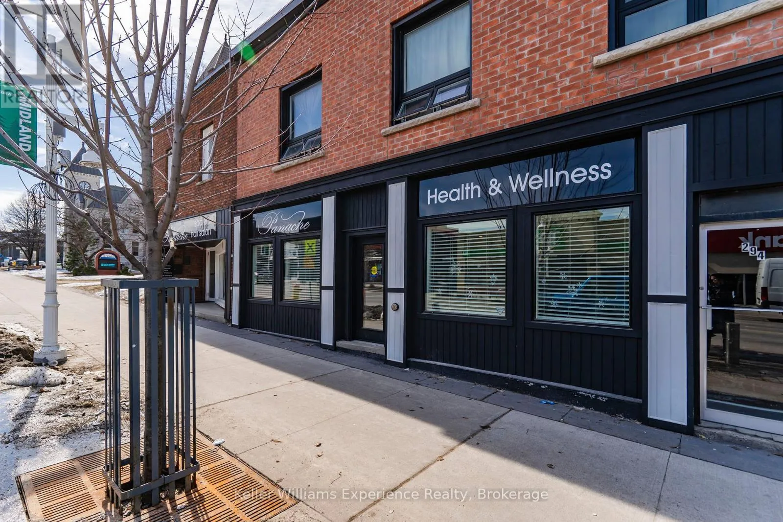 Offices for rent: 296 King Street, Midland, Ontario L4R 3M6