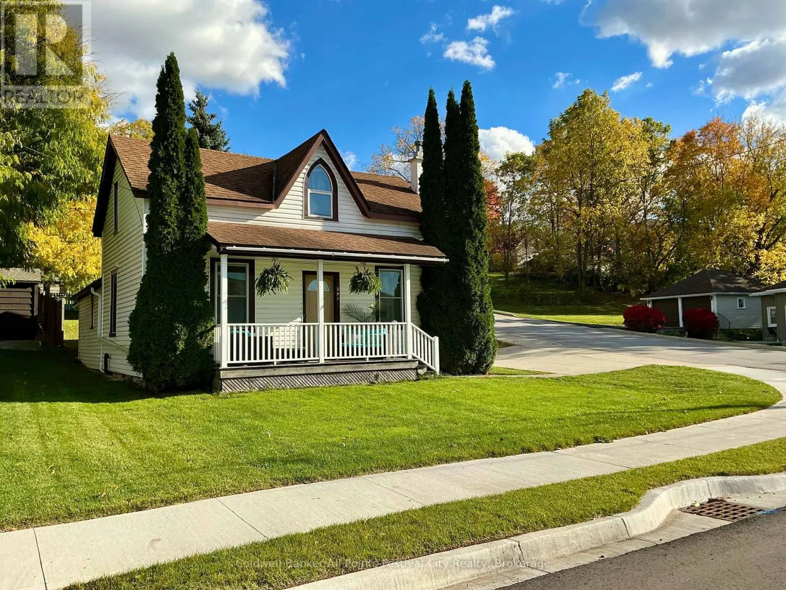 House for rent: 297 Wellington Street S, St. Marys, Ontario N4X 1C5