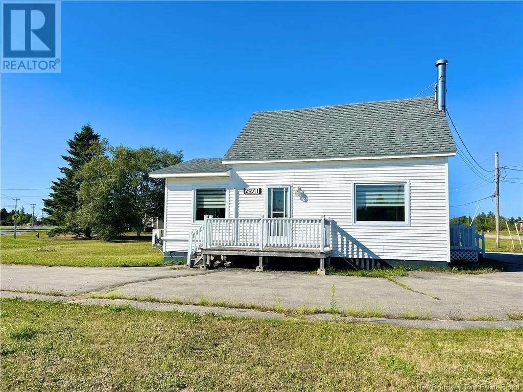 House for rent: 2971 Morais Street, Bas-Caraquet, New Brunswick E1W 6A3