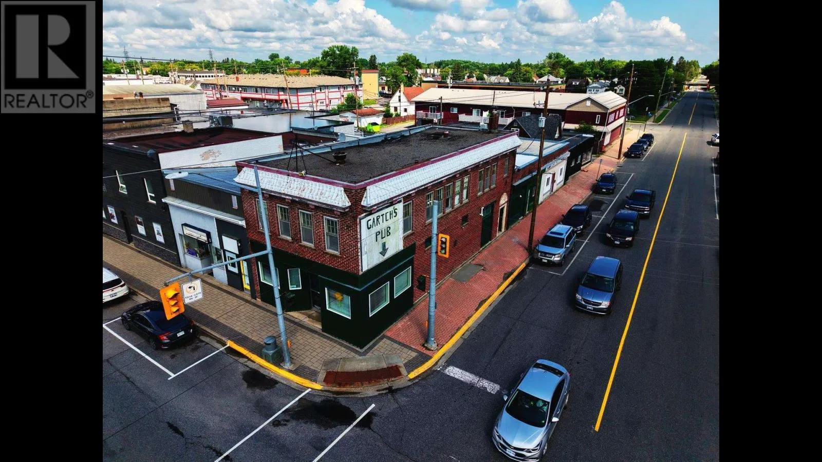 298 Scott St, Fort Frances, Ontario P9A 1G7