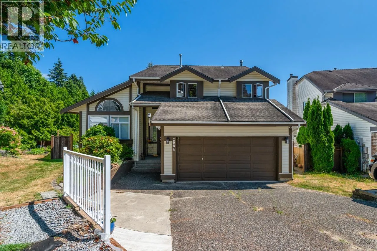 House for rent: 2984 Lotus Court, Coquitlam, British Columbia V3B 7B2