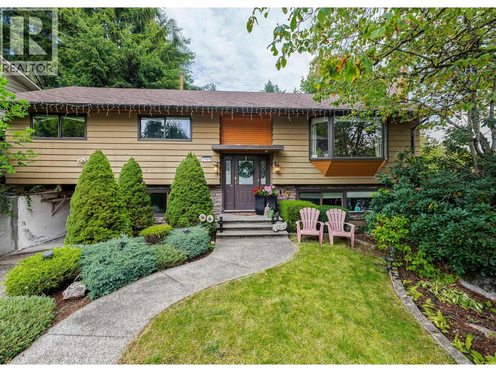 House for rent: 2988 Fleet Street, Coquitlam, British Columbia V3C 3R8