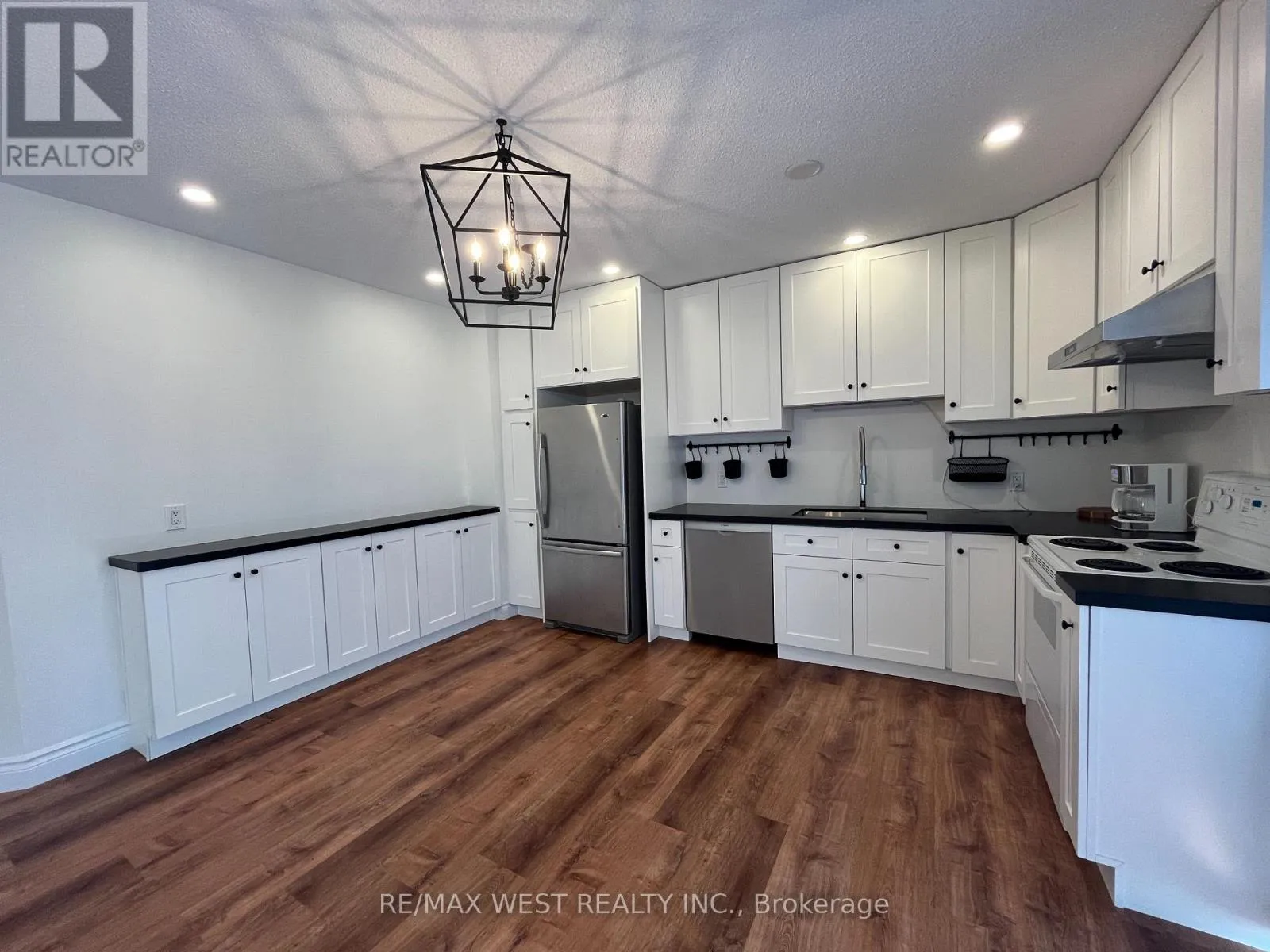 Fourplex for rent: 2a - 203 Main Street, King, Ontario L0G 1T0