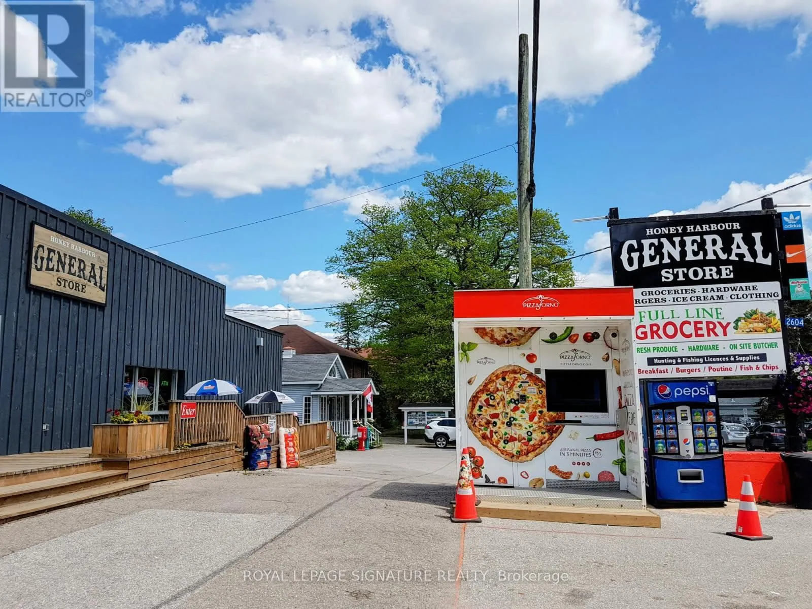 2b - 2604 Honey Harbour Road, Georgian Bay, Ontario P0E 1E0