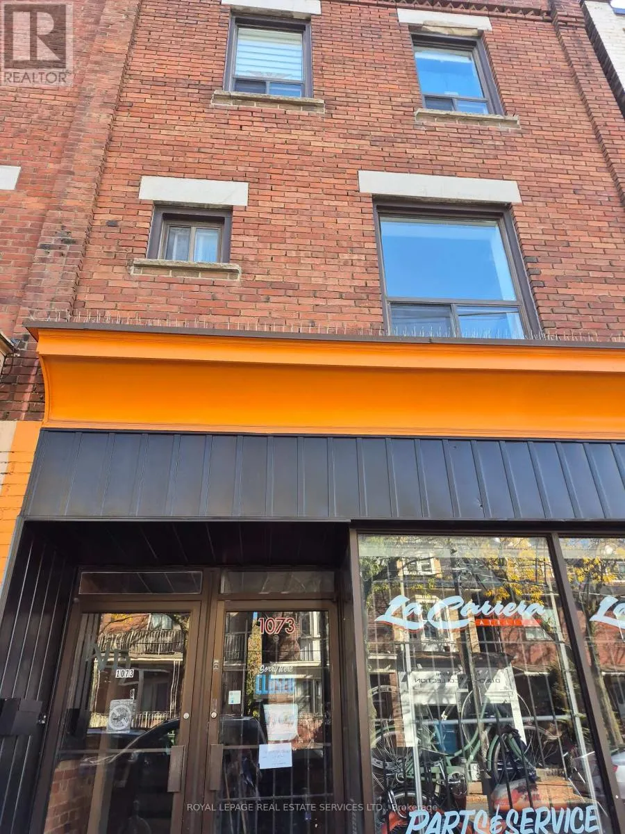 Row / Townhouse for rent: 2nd Flr - 1073 College Street, Toronto, Ontario M6H 1B2