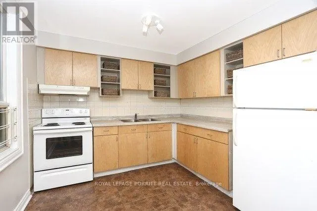 House for rent: 2nd Flr - 4a Mimico Avenue, Toronto, Ontario M8V 1R1