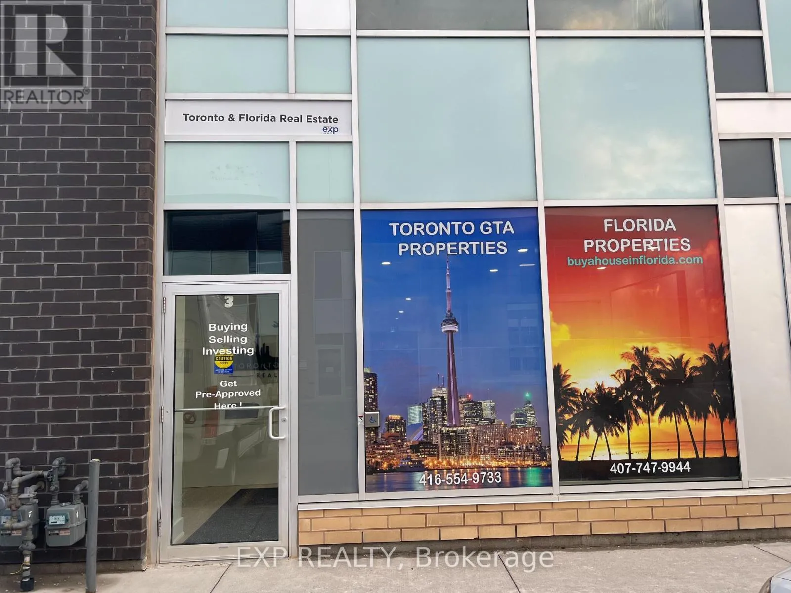 Offices for rent: 3 - 1185 Queensway Avenue E, Mississauga, Ontario L4Y 0G7
