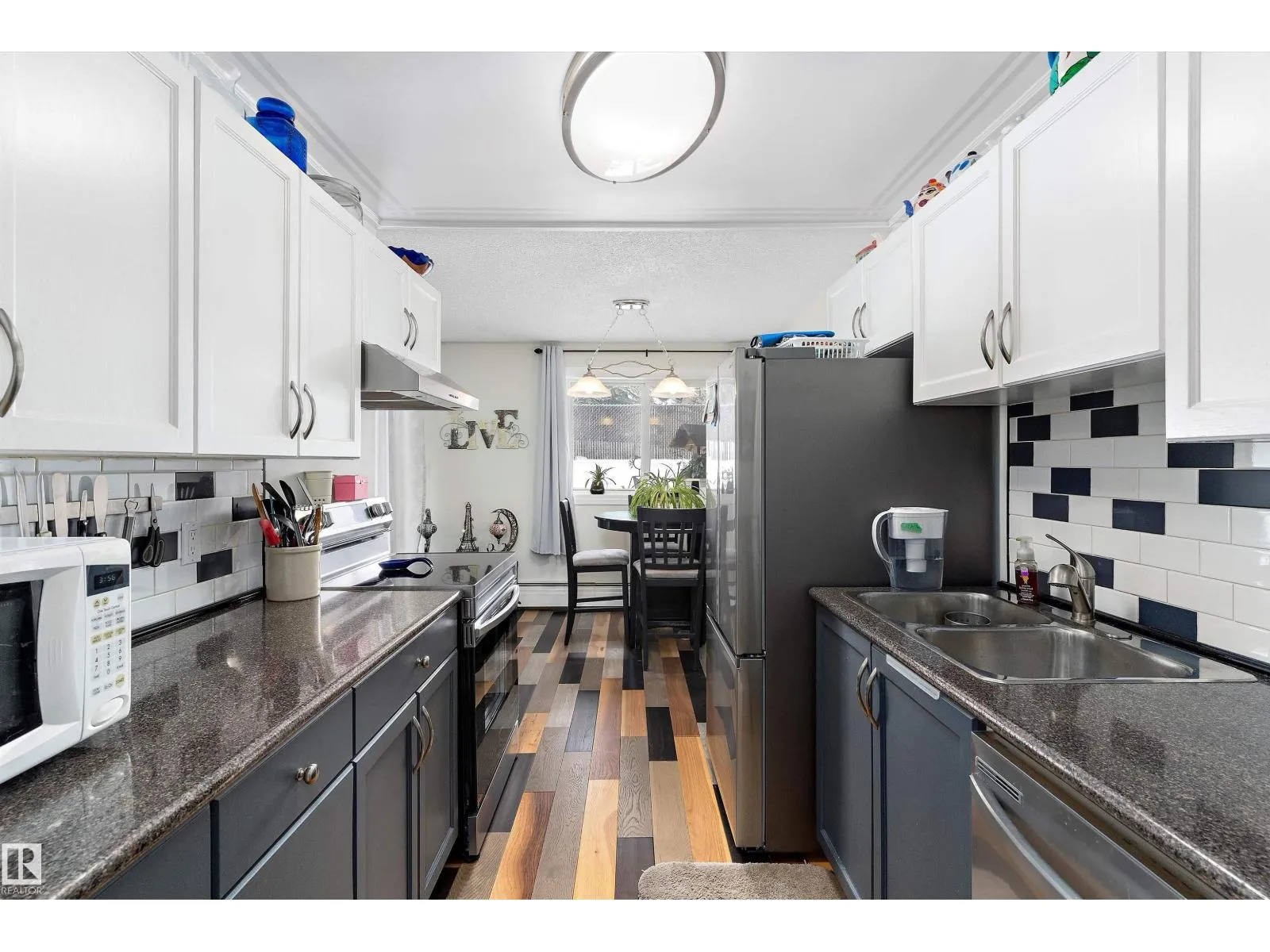 Apartment for rent: #3 13450 Fort Rd Nw, Edmonton, Alberta T5A 1C5