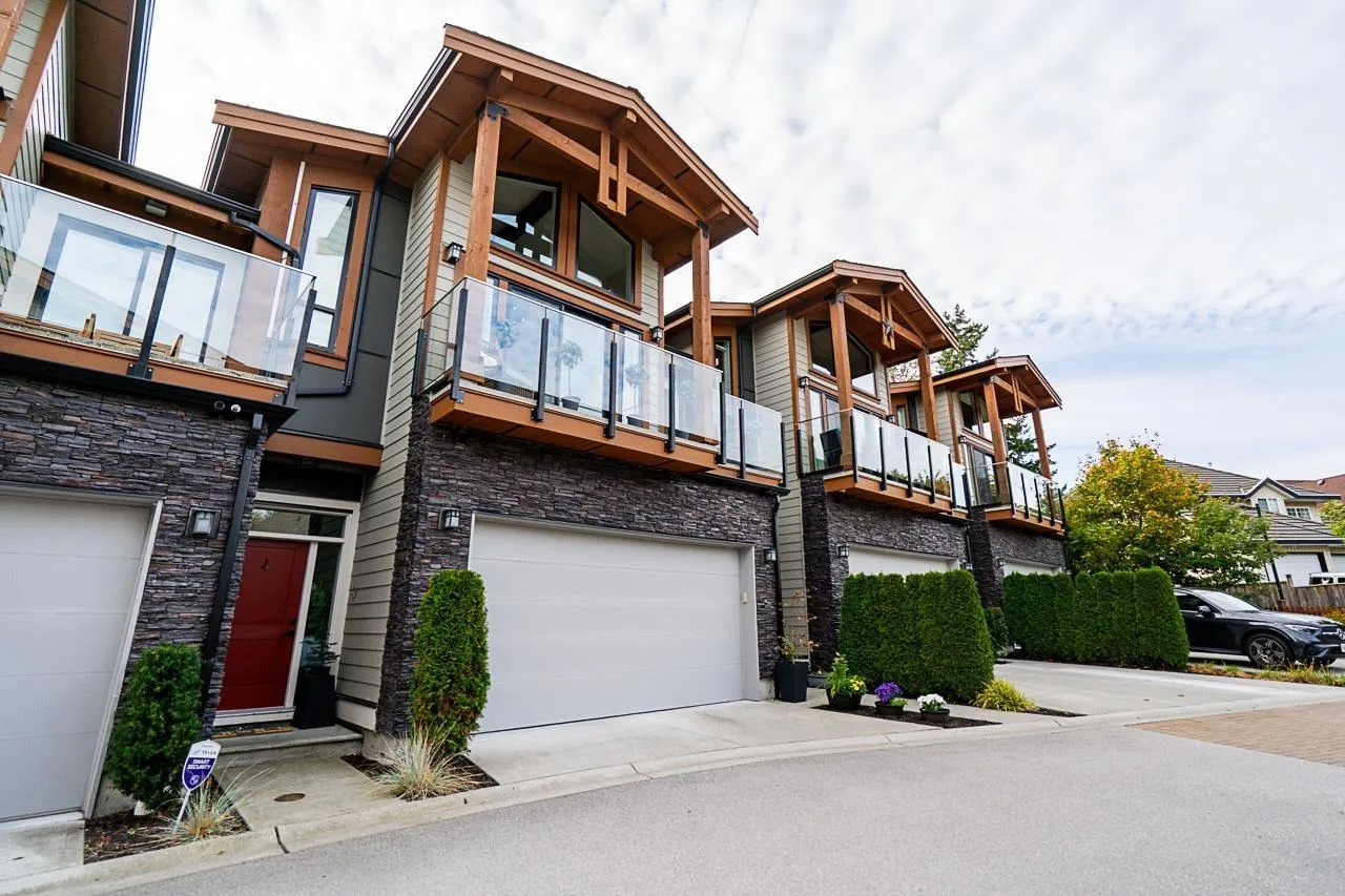 Row / Townhouse for rent: 3 1454 162b Street, Surrey, British Columbia V4A 9W9