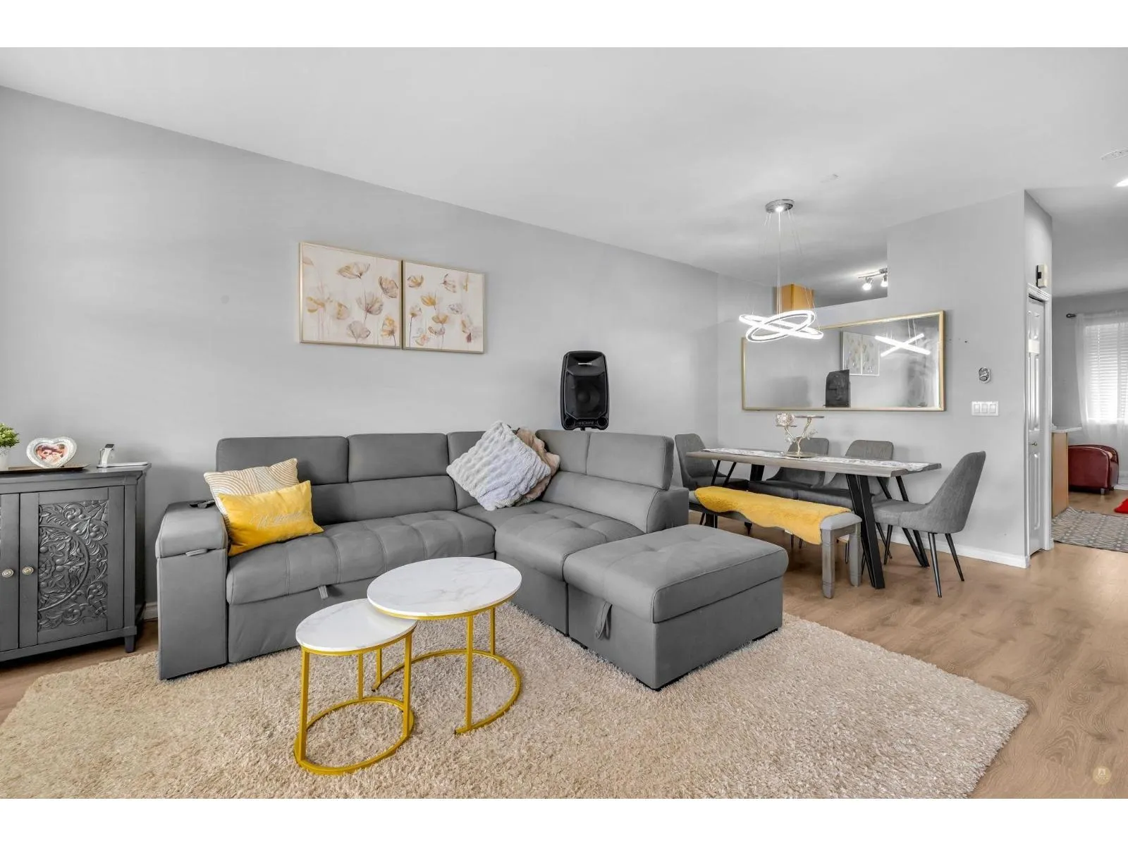 Row / Townhouse for rent: 3 14877 58 Avenue, Surrey, British Columbia V3S 8Y9