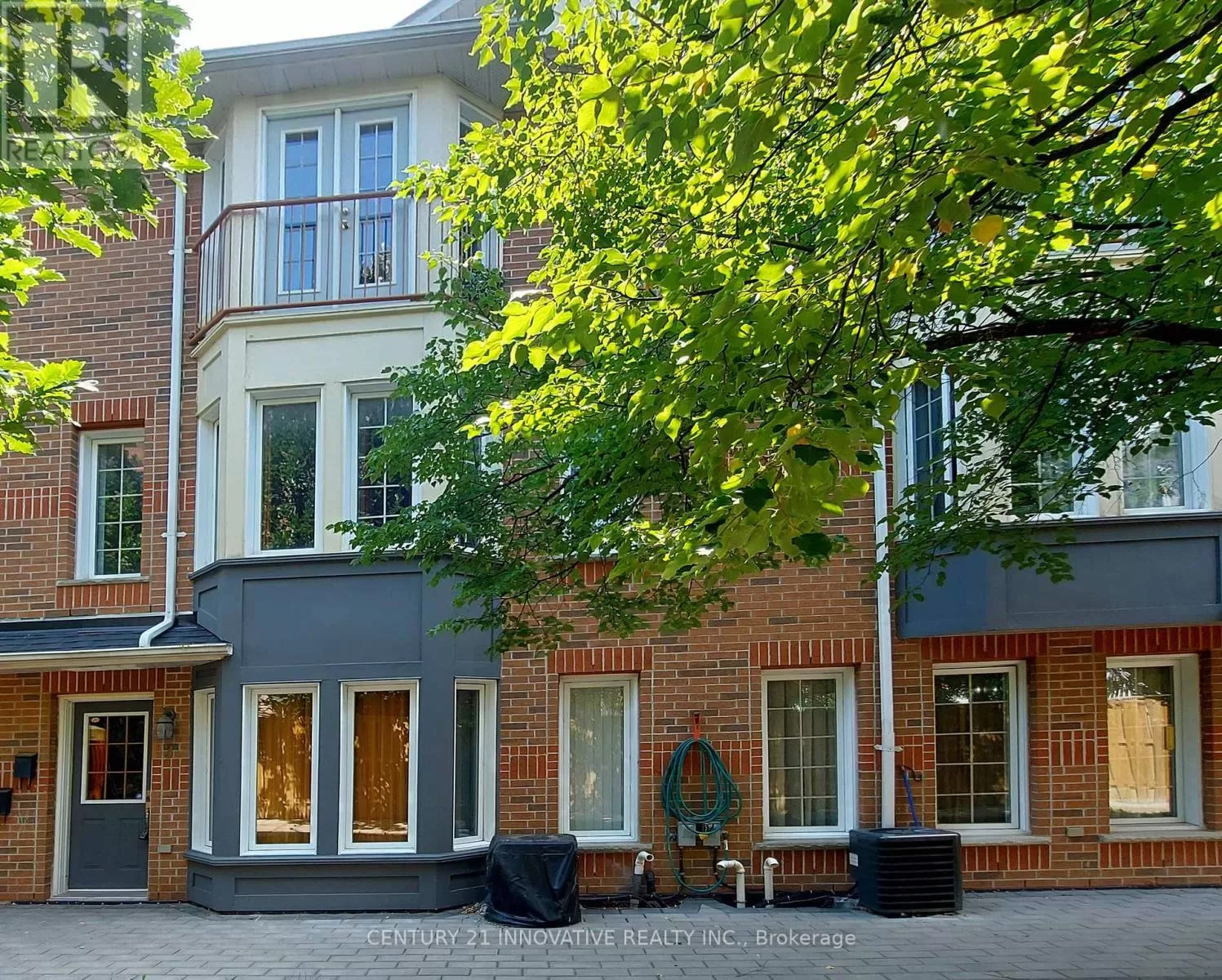 Row / Townhouse for rent: 3 - 151 Townsgate Drive, Vaughan, Ontario L4J 8J7