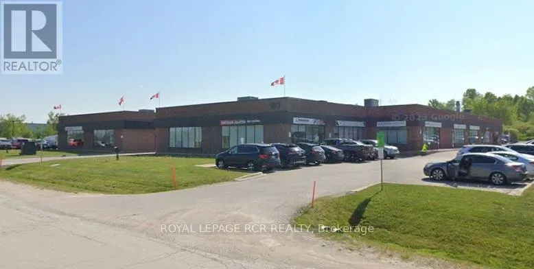 Offices for rent: 3 - 160 Artesian Industrial Parkway, Bradford West Gwillimbury, Ontario L3Z 3G3