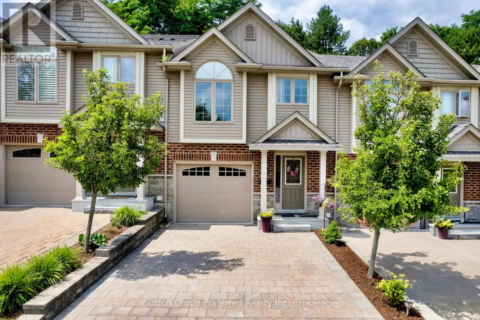 Row / Townhouse for rent: 3 - 176 Ferguson Drive, Woodstock, Ontario N4V 0G6