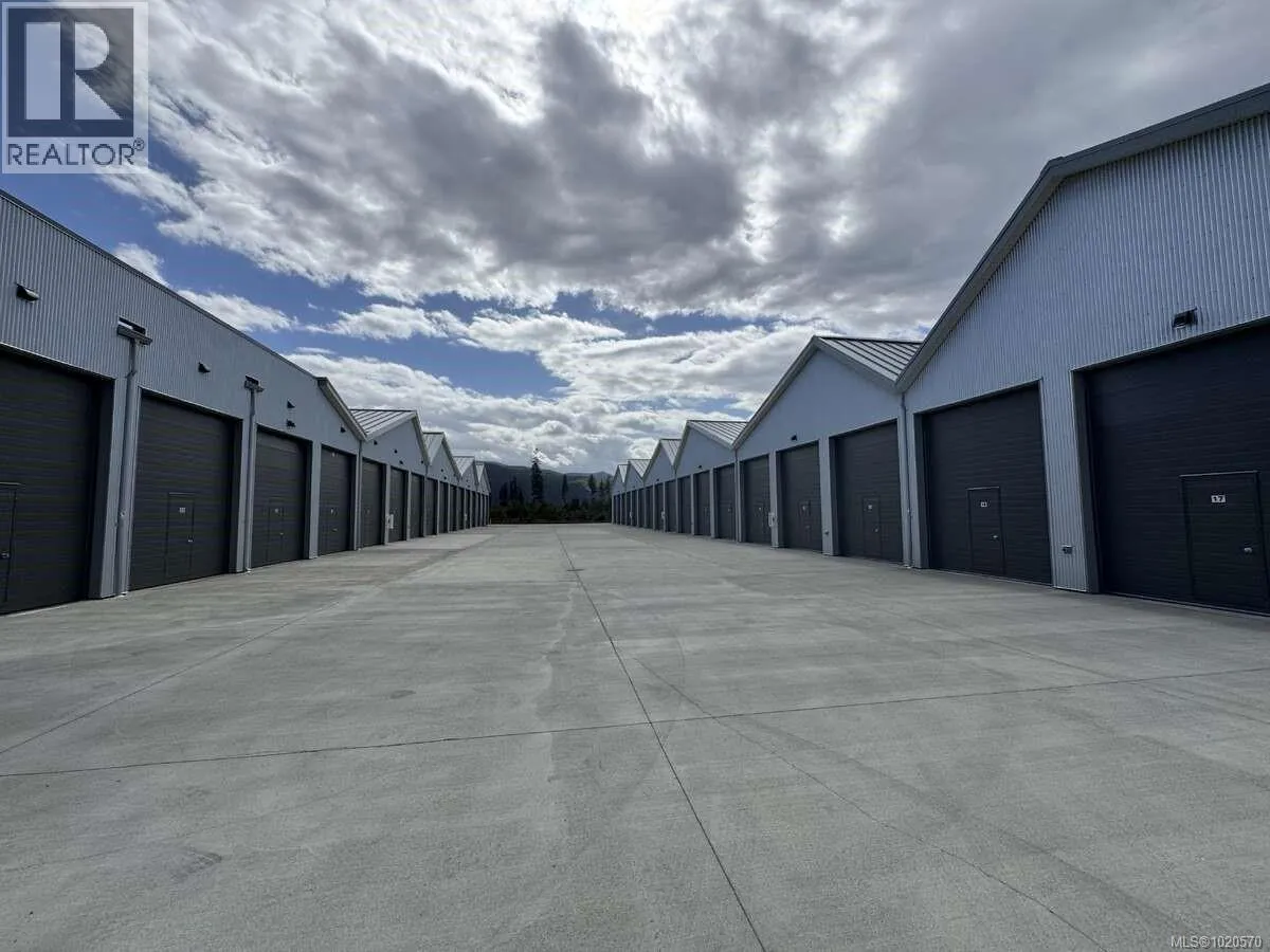 3 2794 Beck Ave, Cumberland, British Columbia V0R 1S0