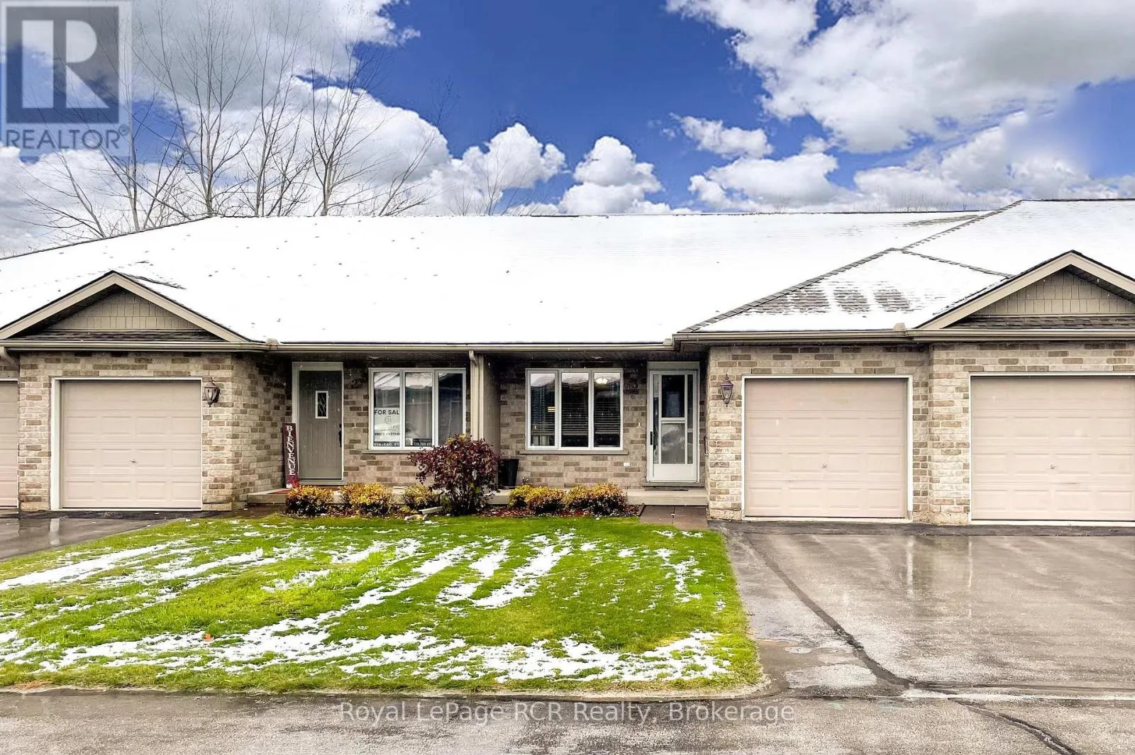 Row / Townhouse for rent: 3 - 302 Park Street W, West Grey, Ontario N0G 1R0