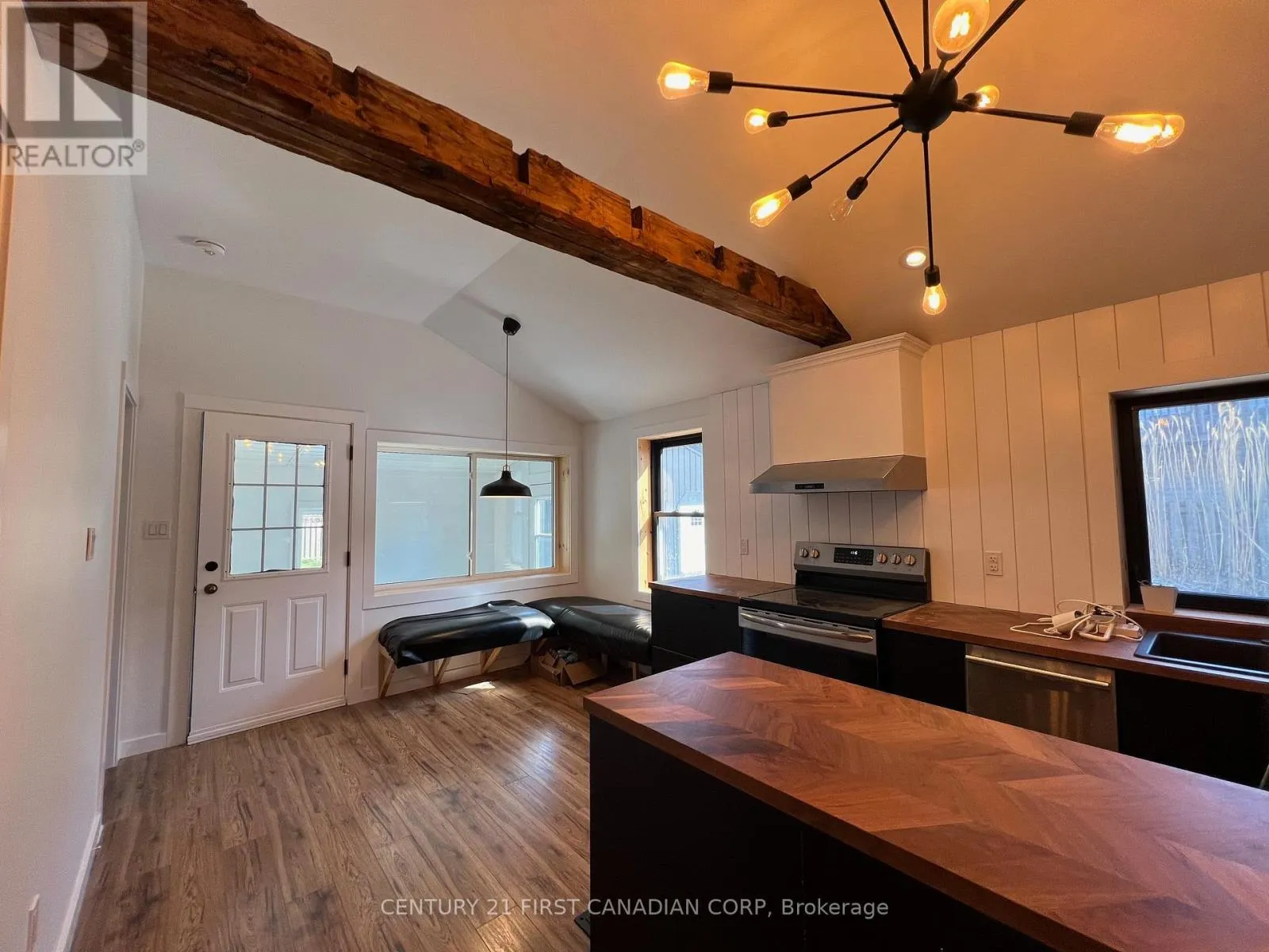 Triplex for rent: 3 - 331 Erie Street, Central Elgin, Ontario N5L 1E3