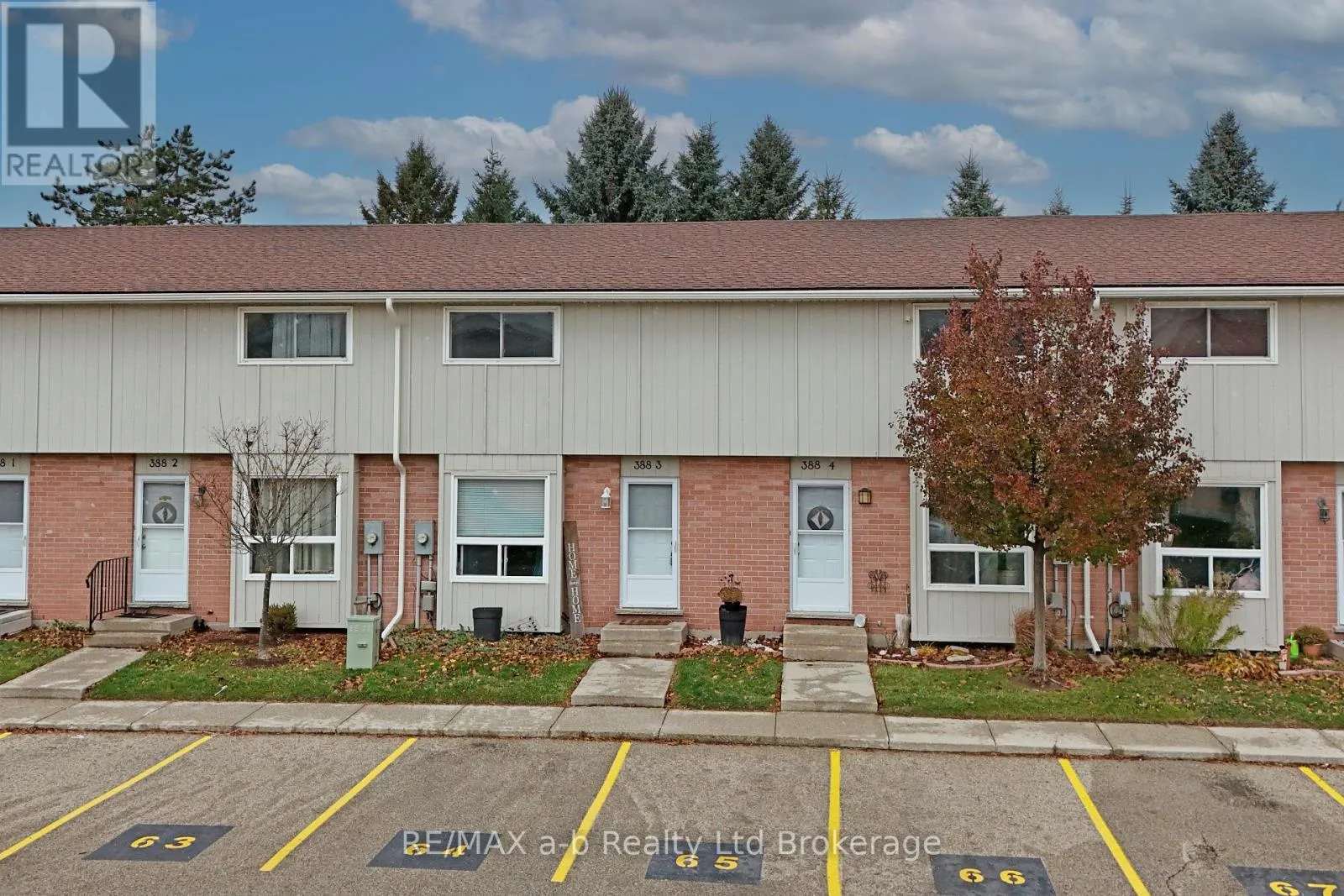 Row / Townhouse for rent: 3 - 388 Springbank Avenue N, Woodstock, Ontario N4T 1L4