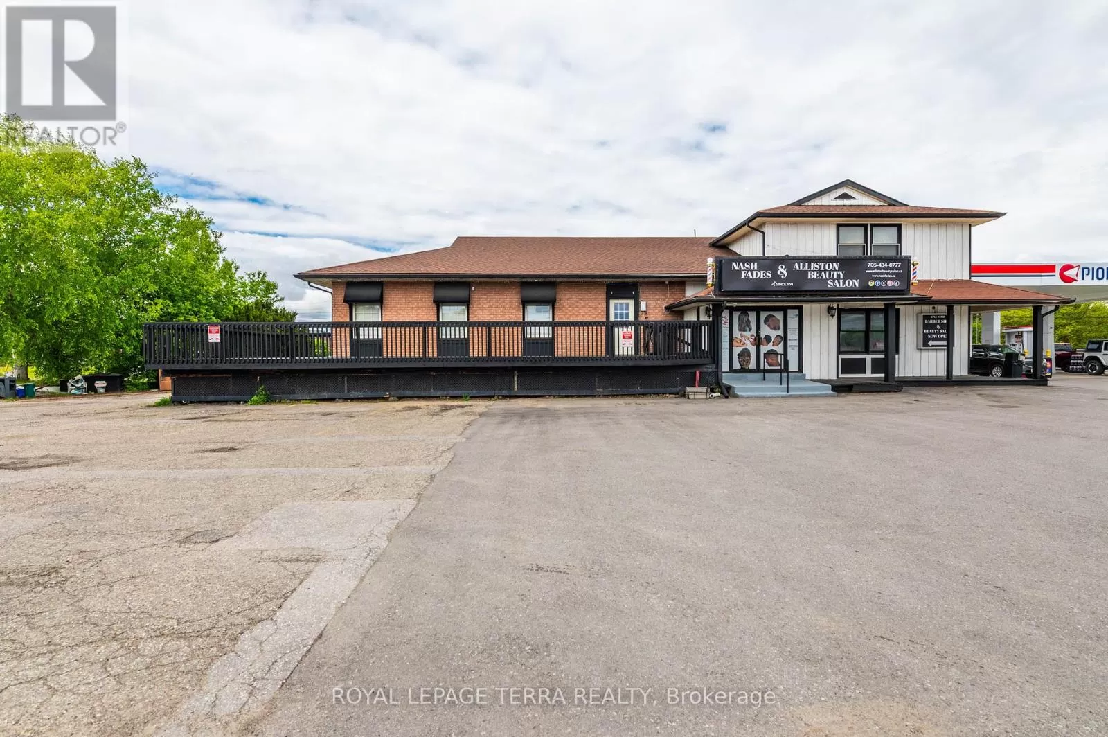 3 & 4 - 527 Victoria Street E, New Tecumseth, Ontario L9R 1K1