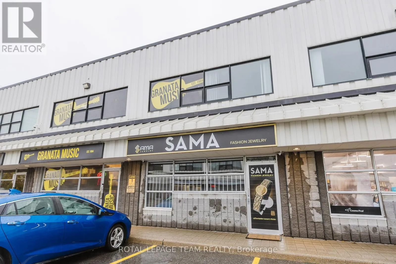 3 - 43 Roydon Place, Ottawa, Ontario K2E 1A3