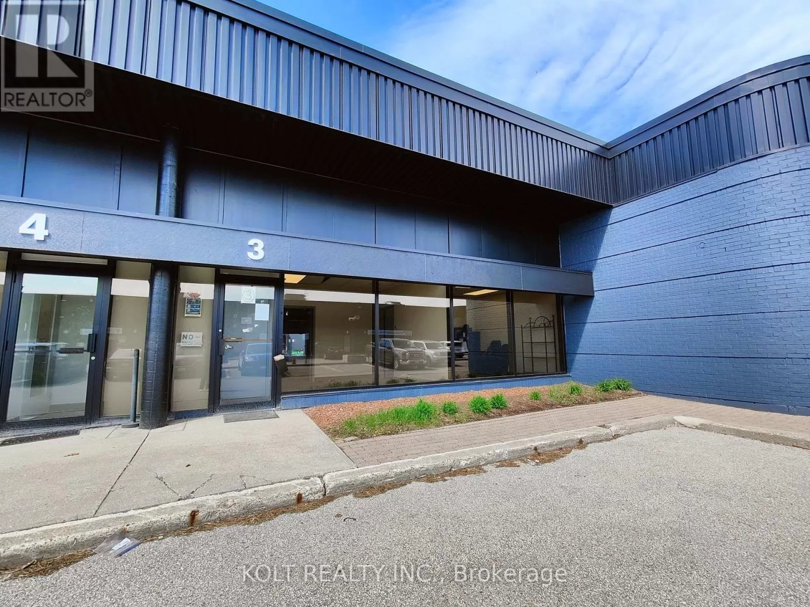 Warehouse for rent: 3 - 445 Milner Avenue, Toronto, Ontario M1B 2K4