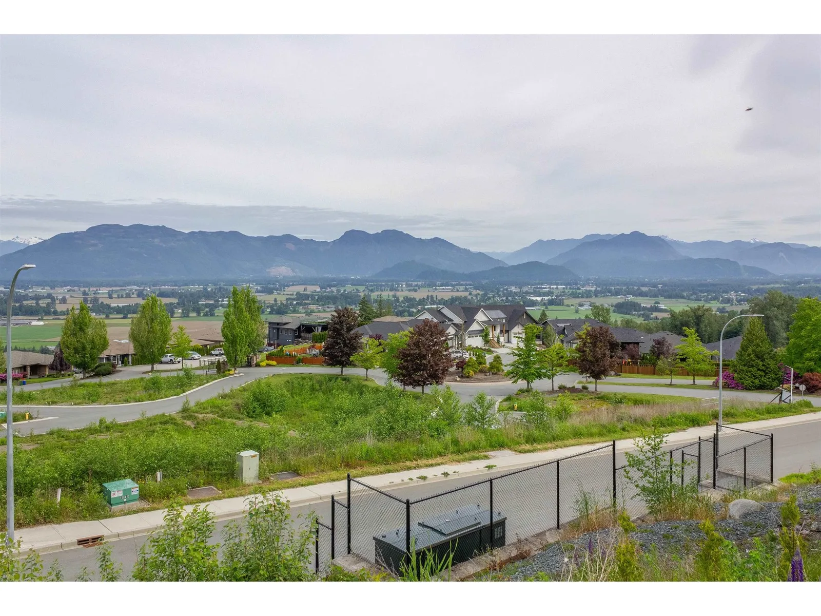 3 51076 Falls Court|eastern Hillsides, Chilliwack, British Columbia V4Z 1K7