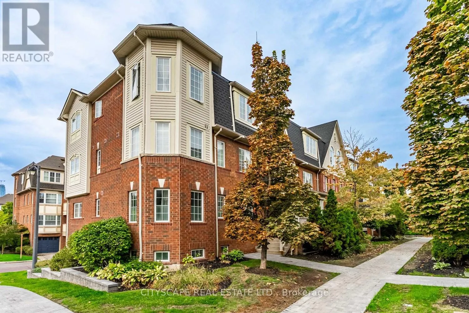 Row / Townhouse for rent: 3 - 700 Neighbourhood Circle, Mississauga, Ontario L5B 0A6