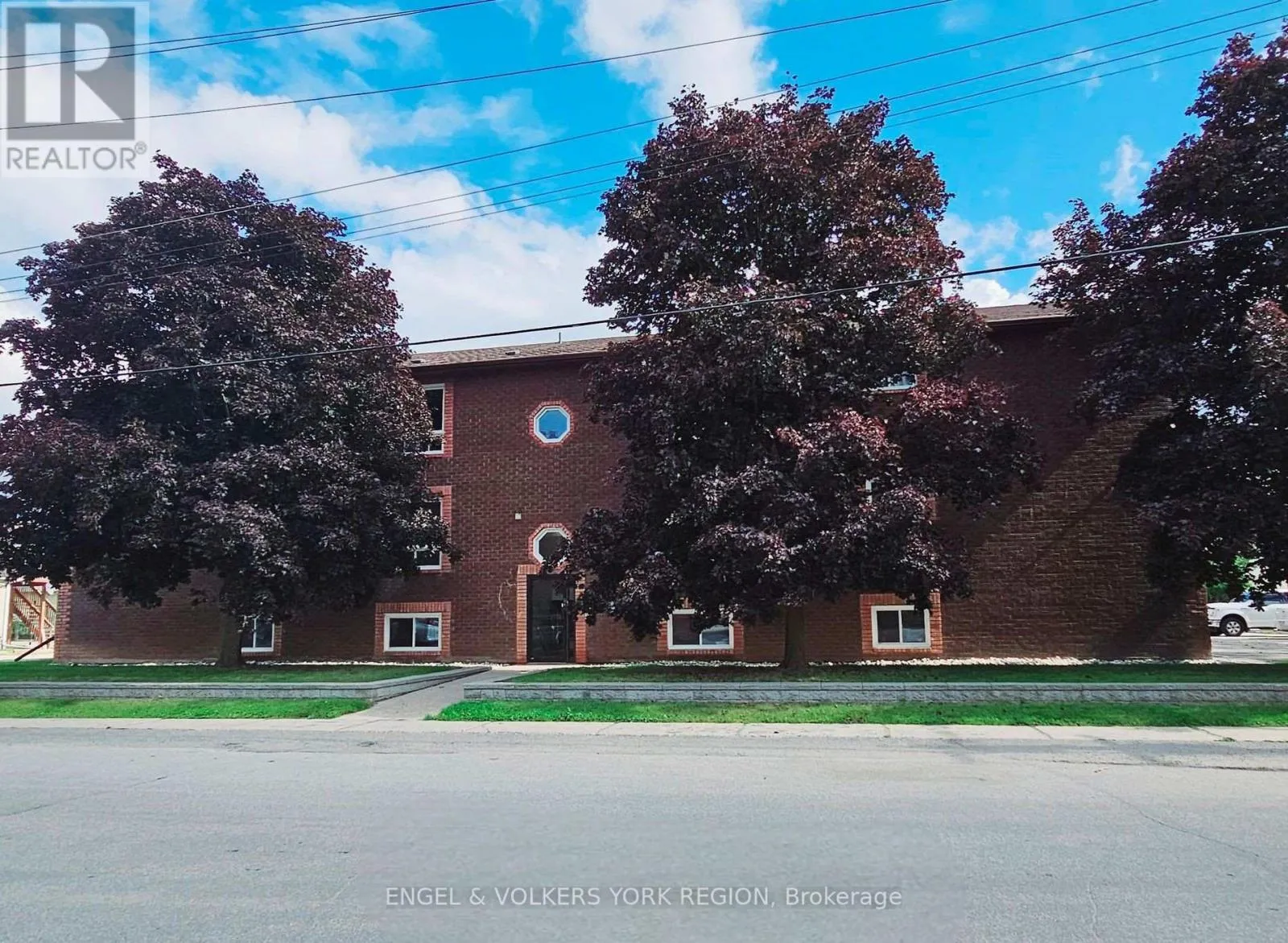 Other for rent: 3 - 86 Curtis Street, Essa, Ontario L0M 1B2