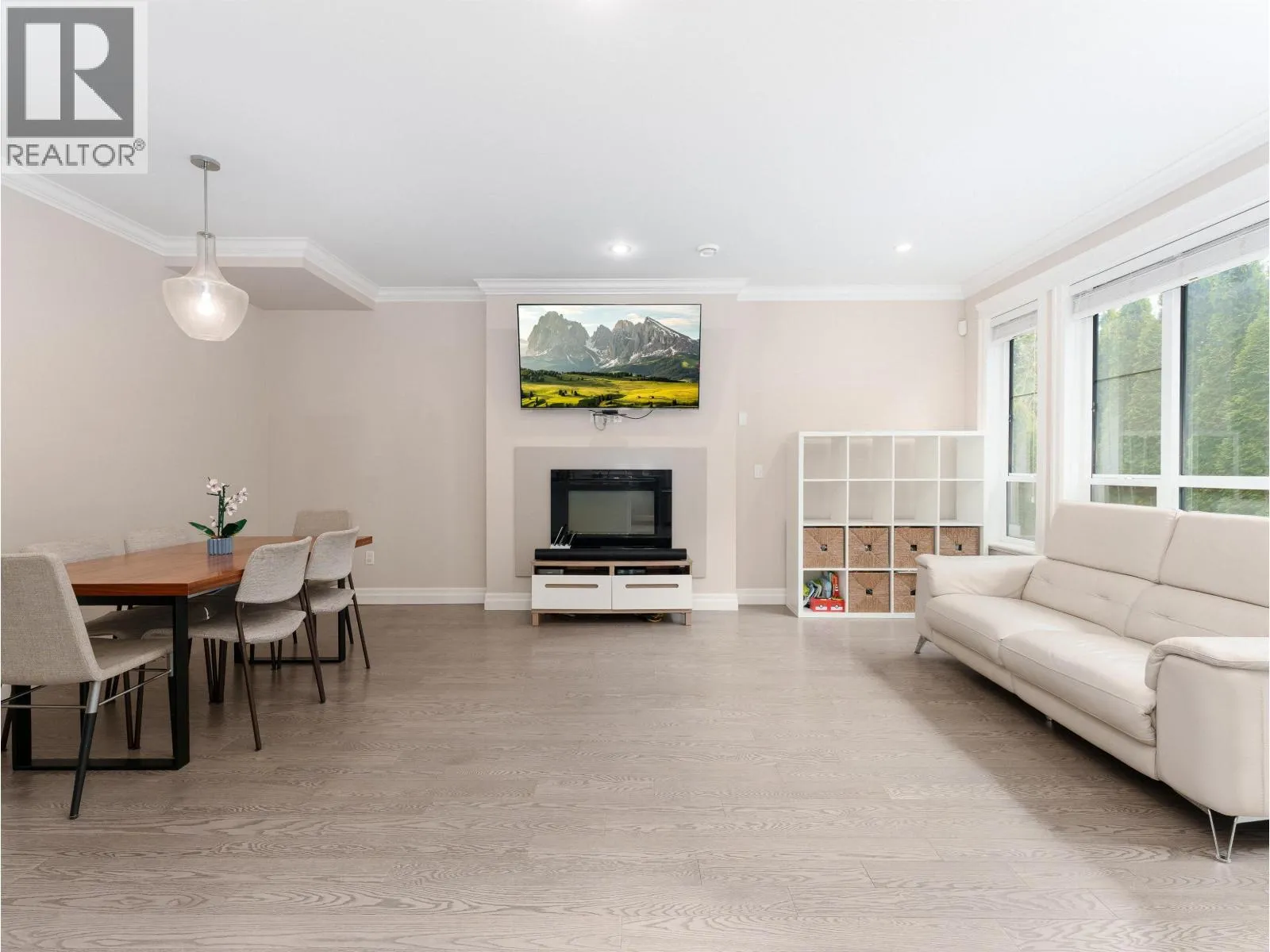 Row / Townhouse for rent: 3 8600 No. 2 Road, Richmond, British Columbia V7C 3M5