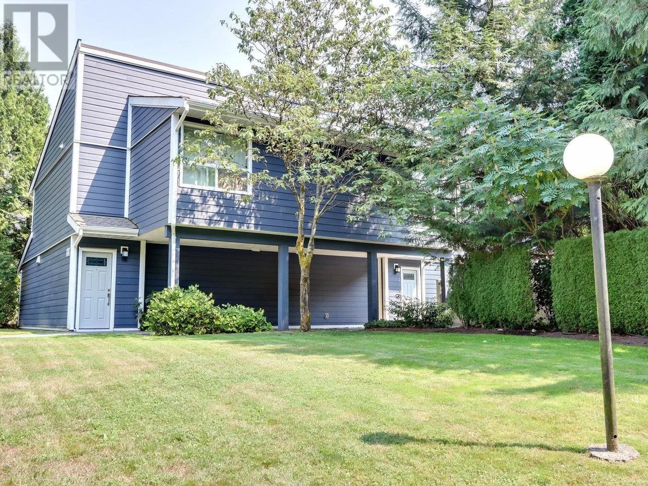 Row / Townhouse for rent: 3 9151 Forest Grove Drive, Burnaby, British Columbia V5A 3Z5