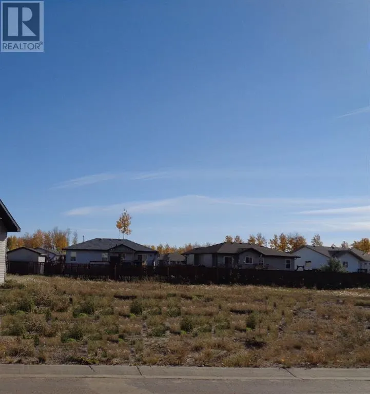 3 Balsam Avenue, High Level, Alberta T0H 1Z0