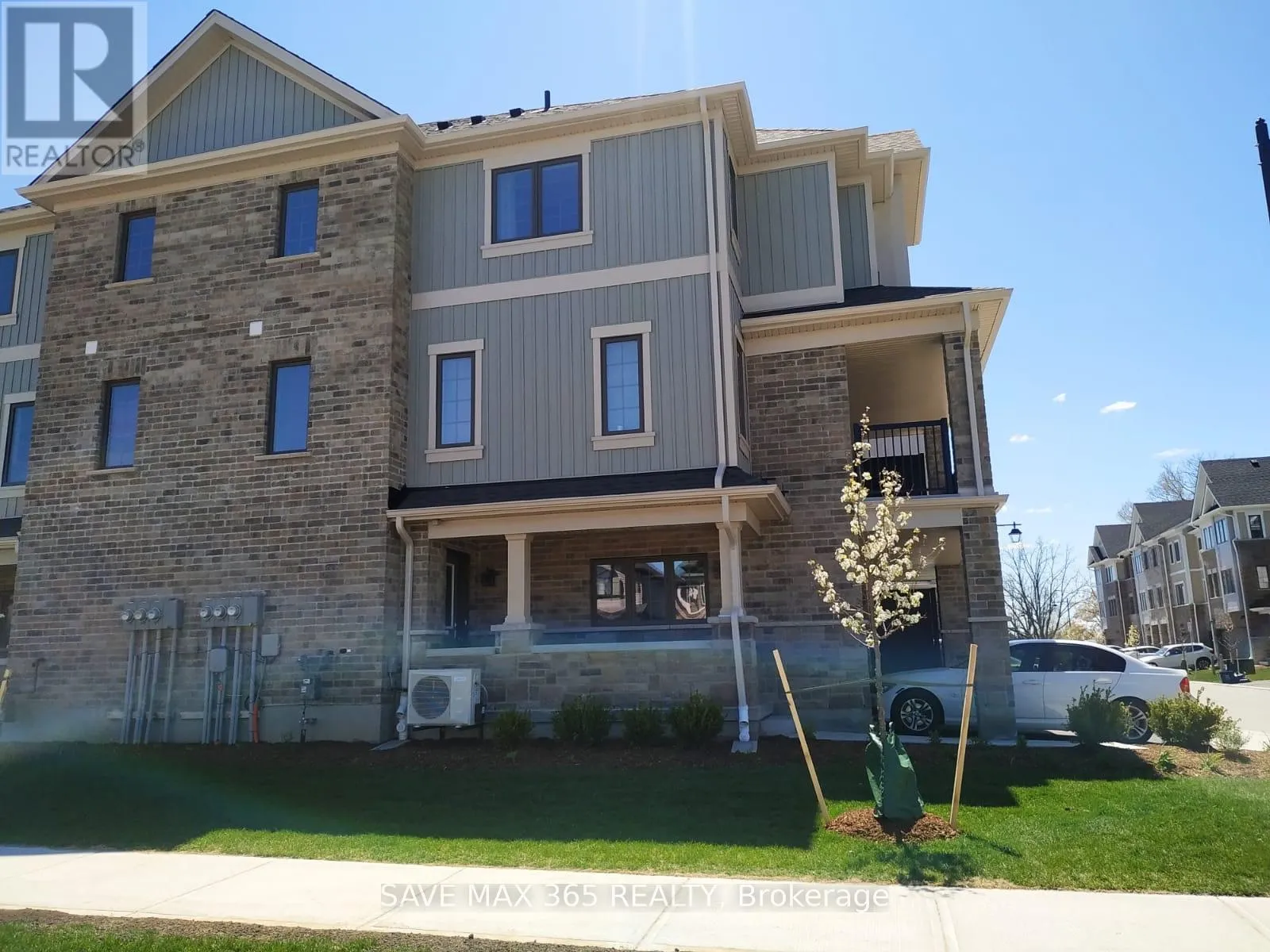 Row / Townhouse for rent: 3 Bank Swallow Crescent, Kitchener, Ontario N2P 0J7