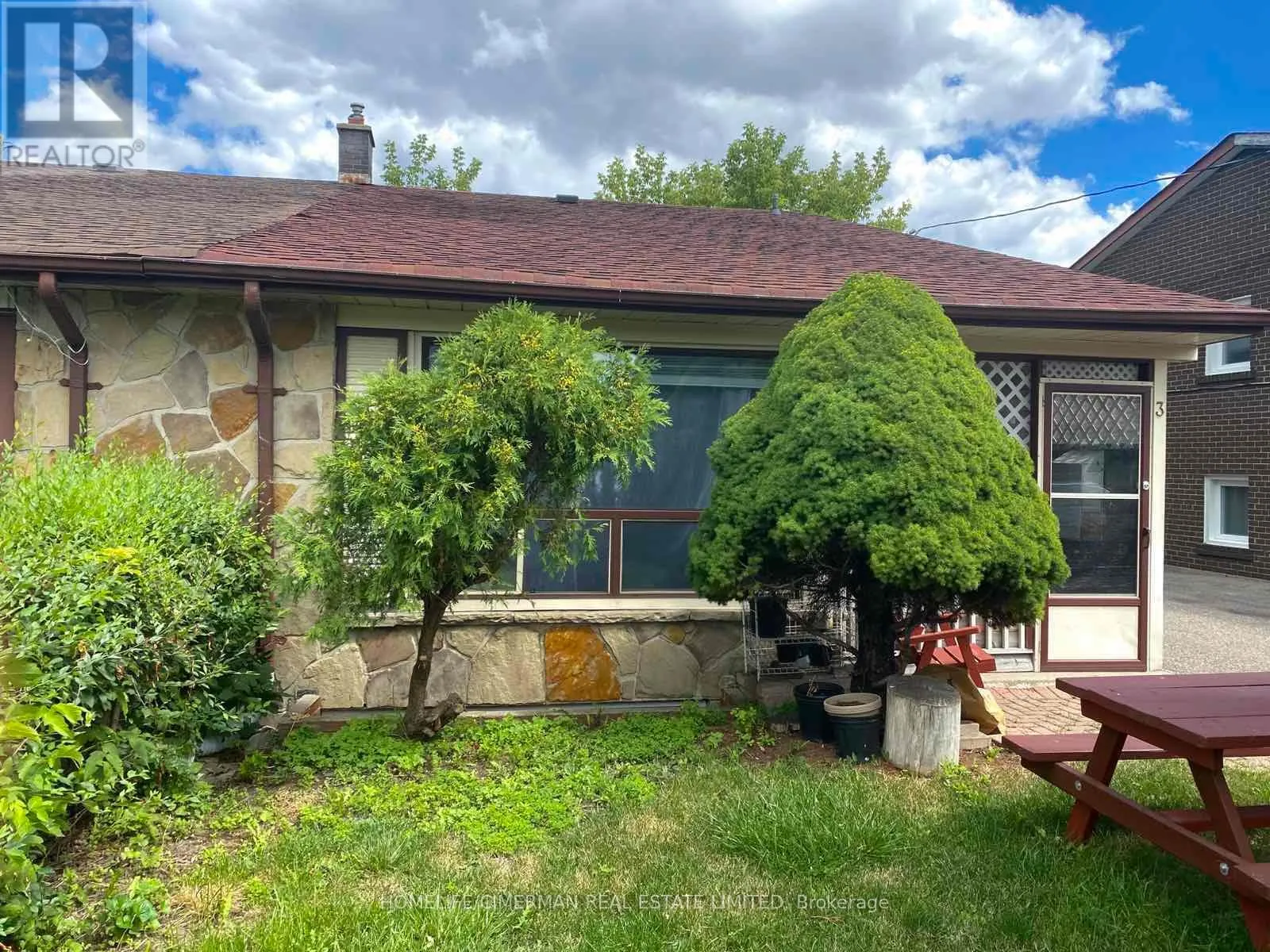 House for rent: 3 Benton Street, Brampton, Ontario L6W 3B8