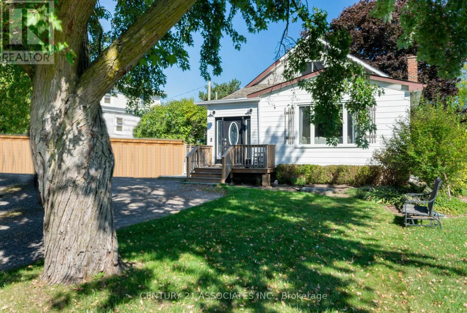 House for rent: 3 Clarke Street, Grimsby, Ontario L3M 1Y5