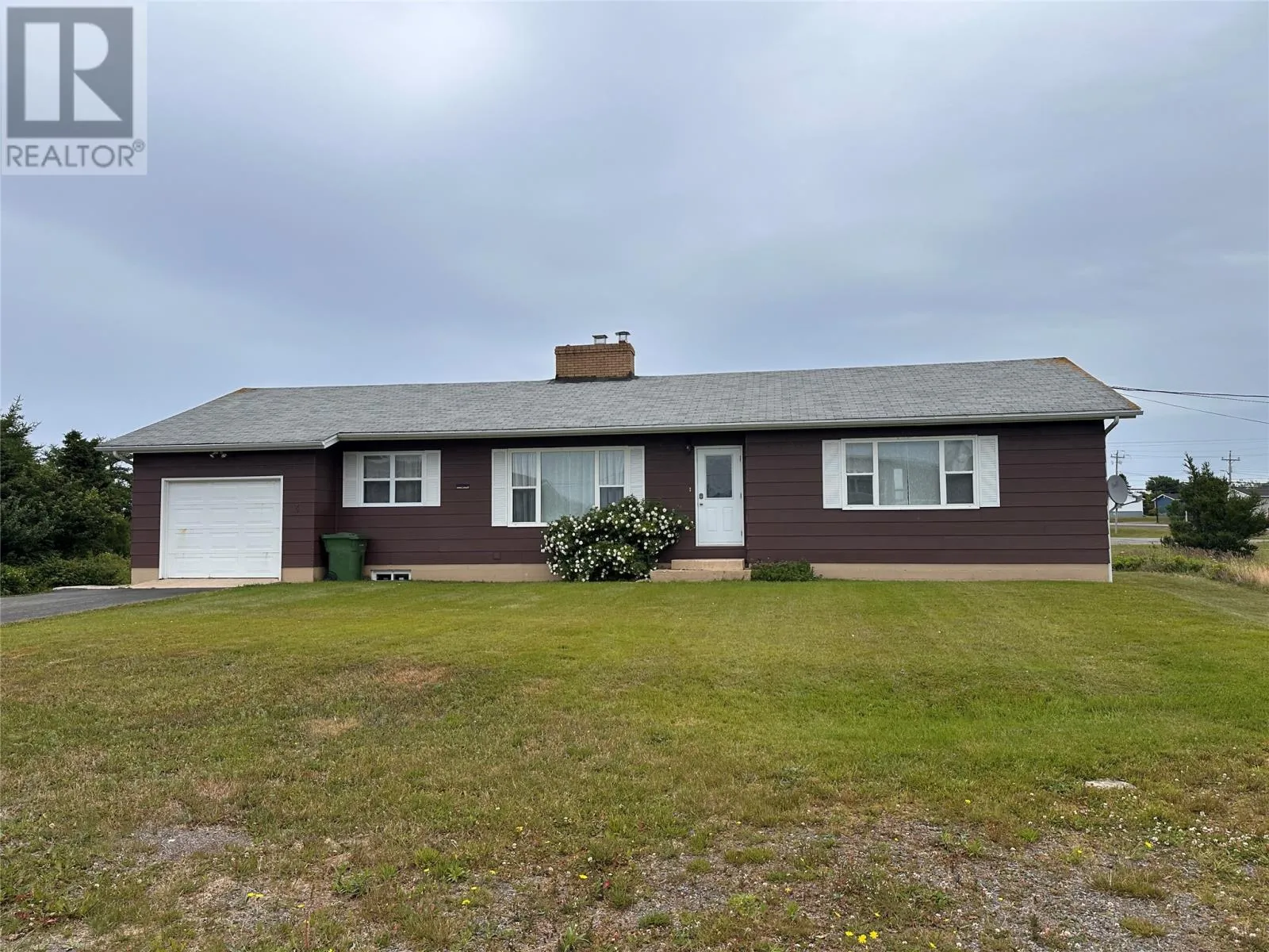 Two Apartment House for rent: 3 Corkum Place, Grand Bank, Newfoundland & Labrador A0E 1W0