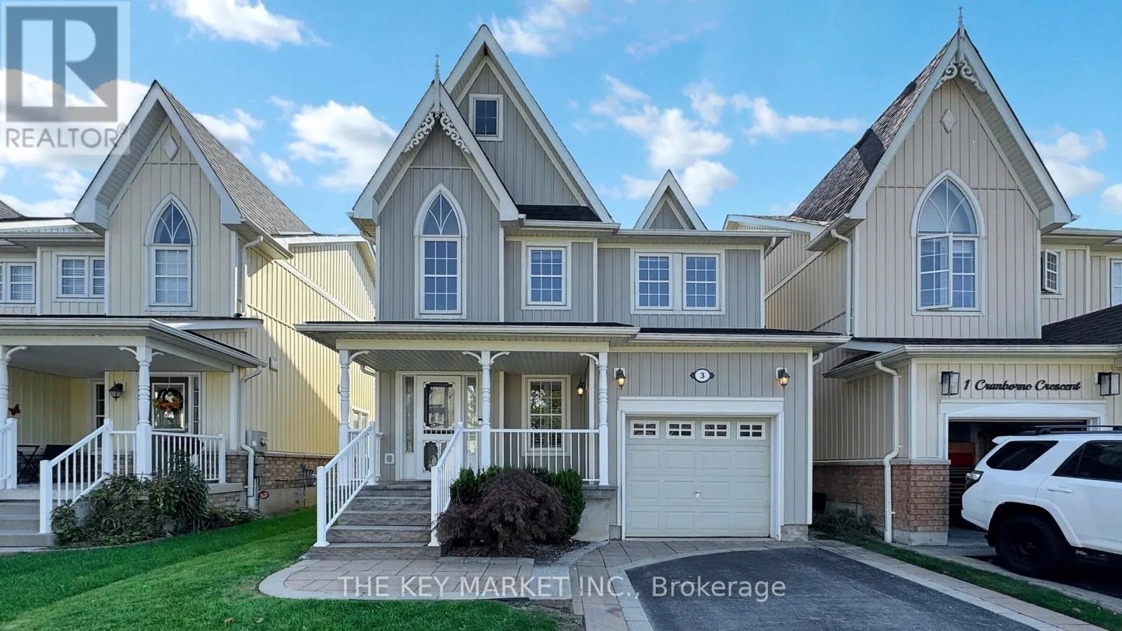 House for rent: 3 Cranborne Crescent, Whitby, Ontario L1M 2M2