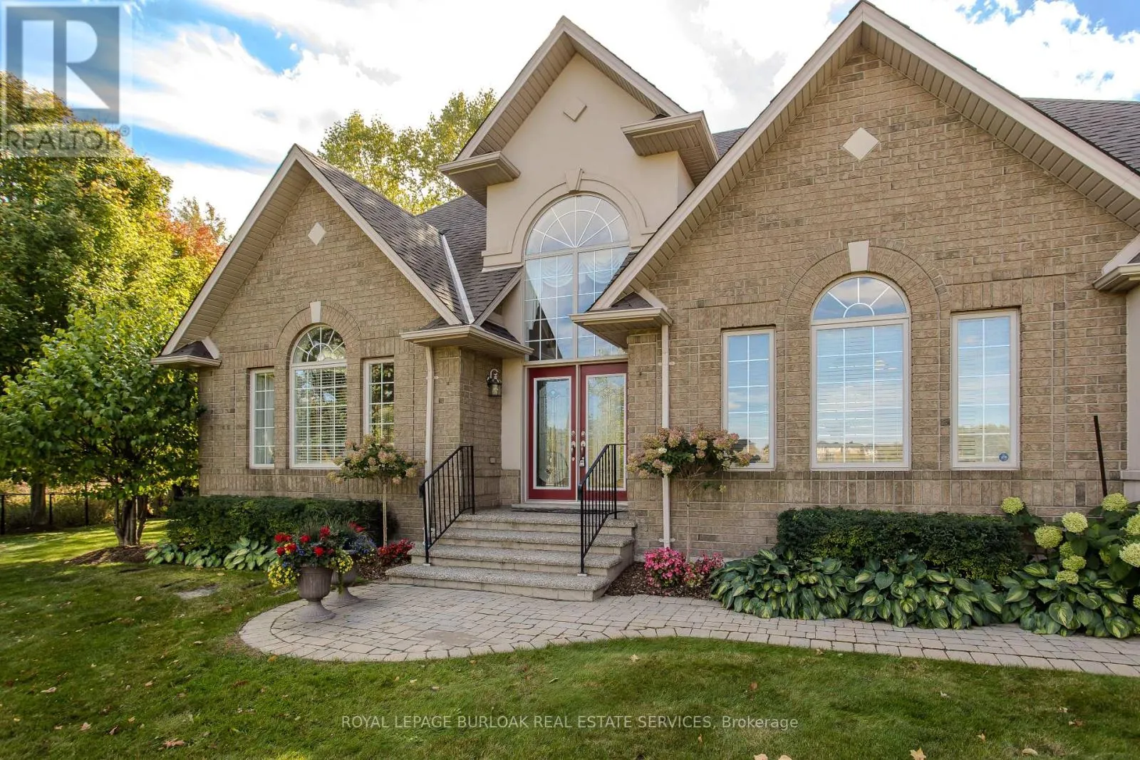 House for rent: 3 Diiorio Circle, Hamilton, Ontario L9K 1S9