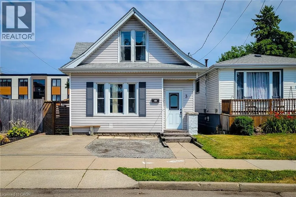 House for rent: 3 East 33rd Street, Hamilton, Ontario L8V 3S9