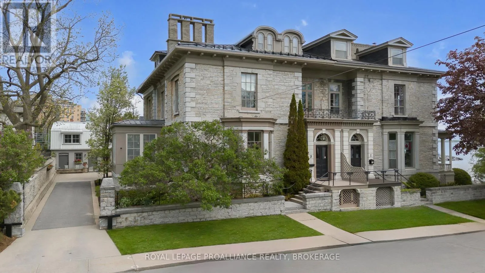 House for rent: 3 Emily Street, Kingston, Ontario K7L 2W2