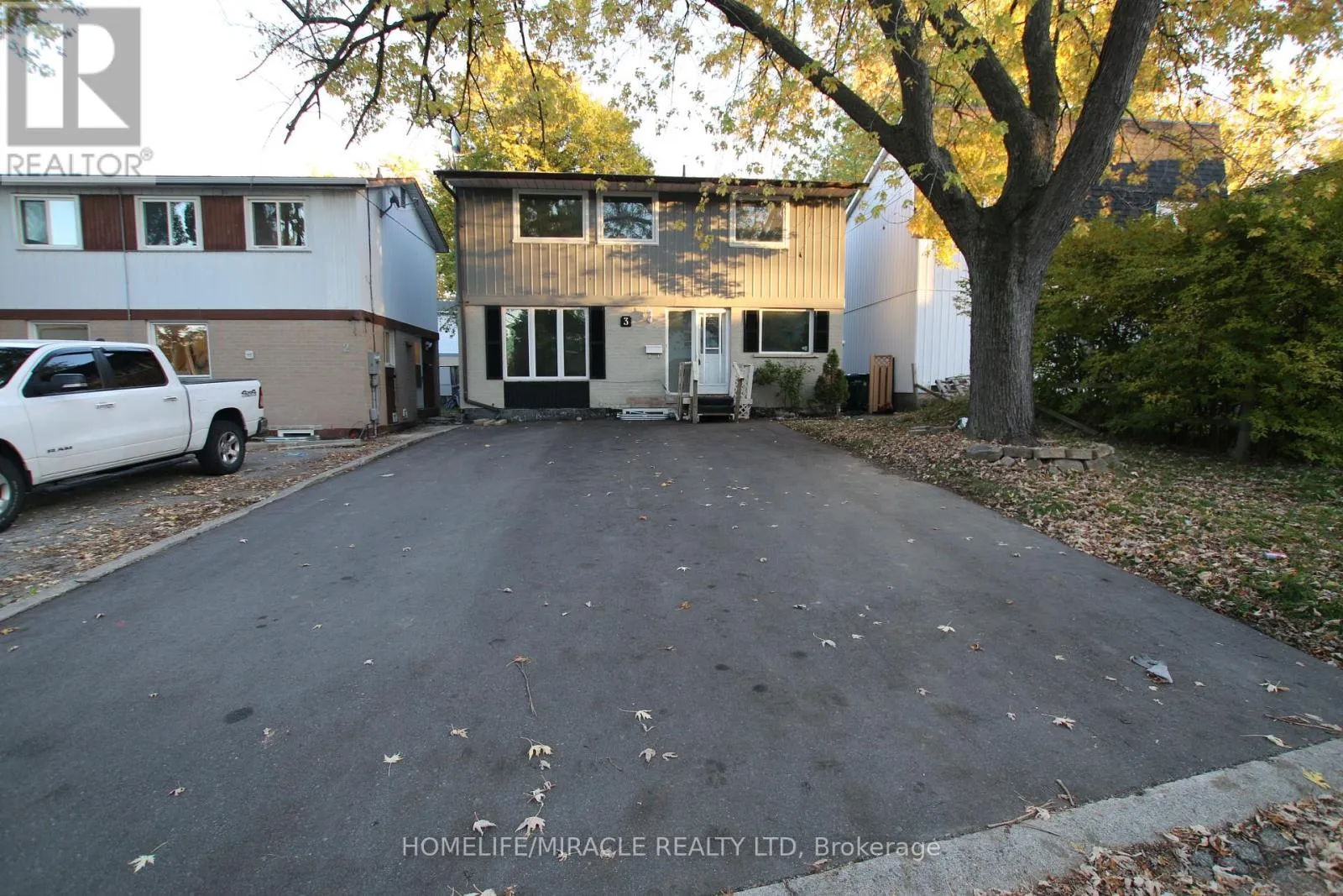 House for rent: 3 Gatsby Square, Brampton, Ontario L6S 2H4