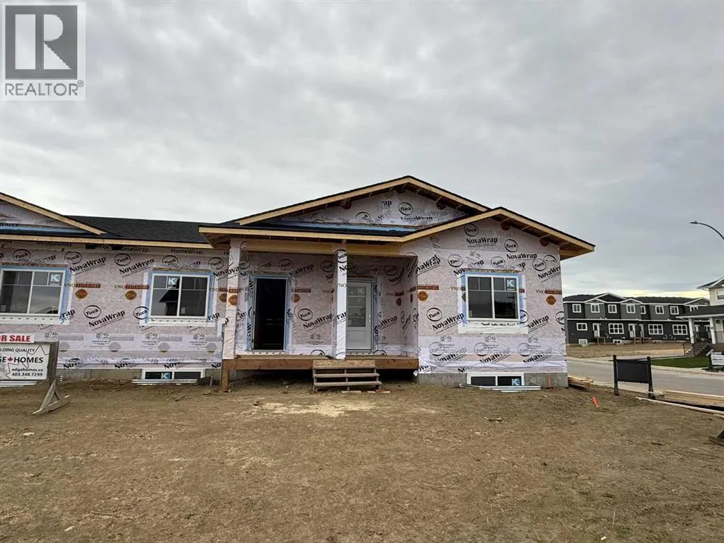 Row / Townhouse for rent: 3 Gray Close, Sylvan Lake, Alberta T4S 0W4