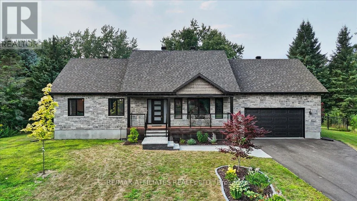 House for rent: 3 Longtin Street, Clarence-Rockland, Ontario K0A 1E0