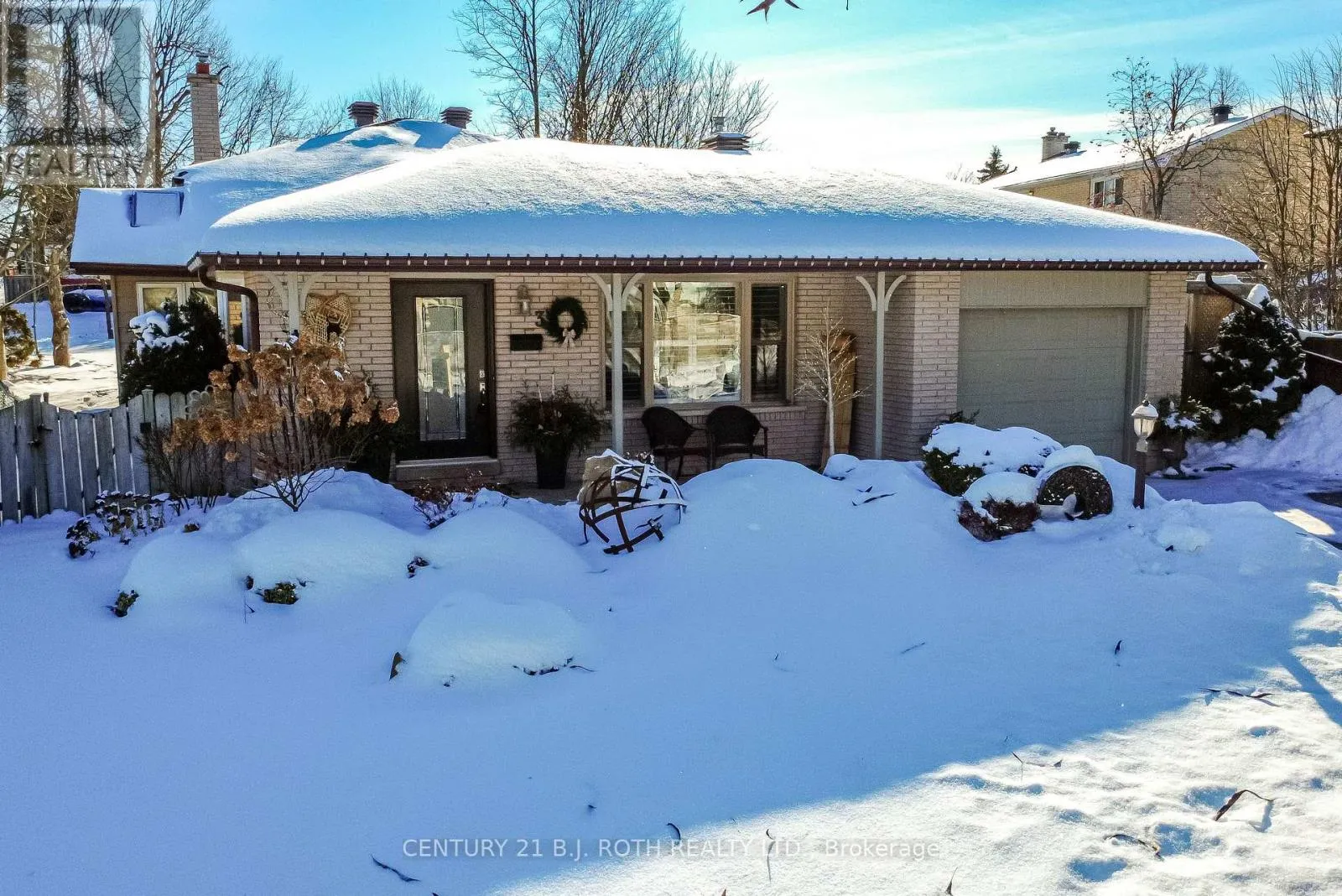 House for rent: 3 Marwendy Drive, Barrie, Ontario L4M 4E6